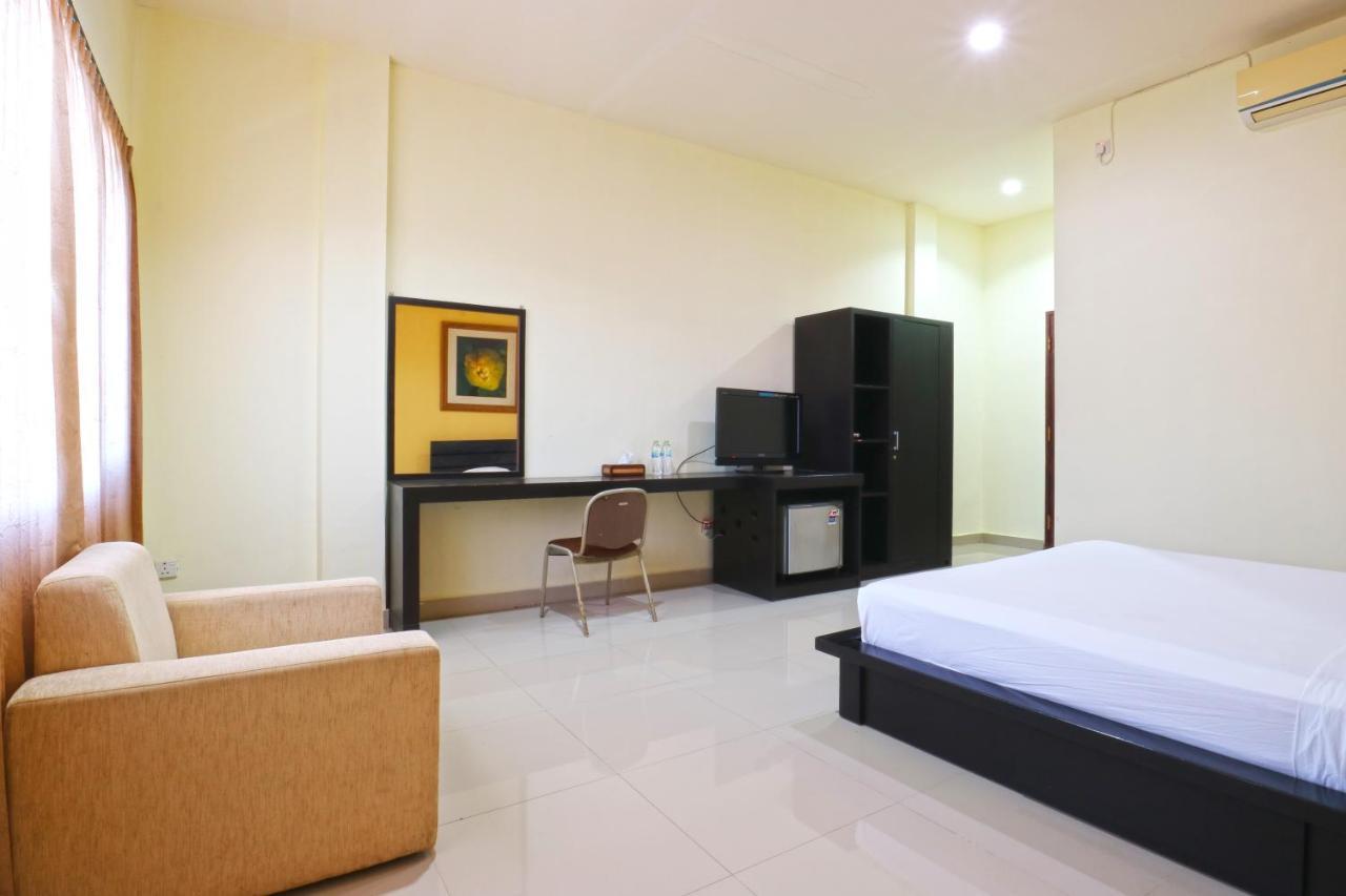 Prima Hotel 2*